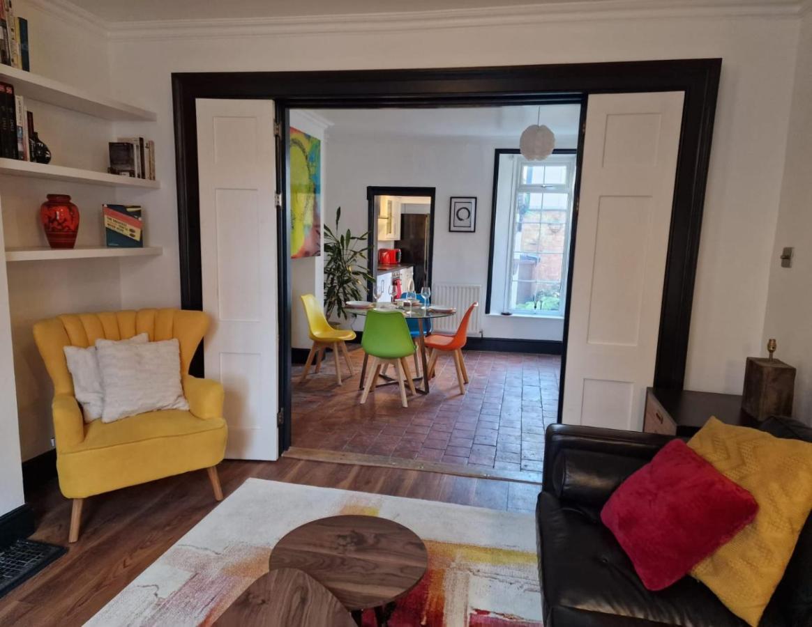No.2 Boutique Art Townhouse  Apartman Lincoln Kültér fotó